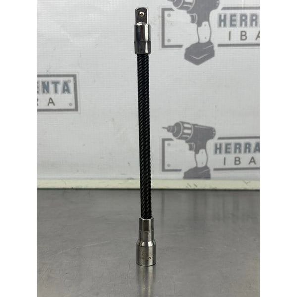 Extensión Flexible Husky 3/8 8in Largo Profesional Plateado