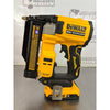 Dewalt Clavadora Inalámbrica 20v Calibre 23 Dcn623b