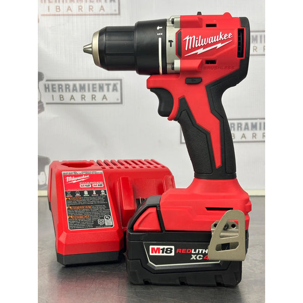 Taladro Rotomartillo Compacto Milwaukee M18 3602-21 Brushles Rojo 60