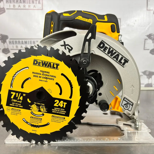 Sierra Circular Inalambrica Dewalt Xr 20v Dcs590b 7-1/4 Amarillo 0