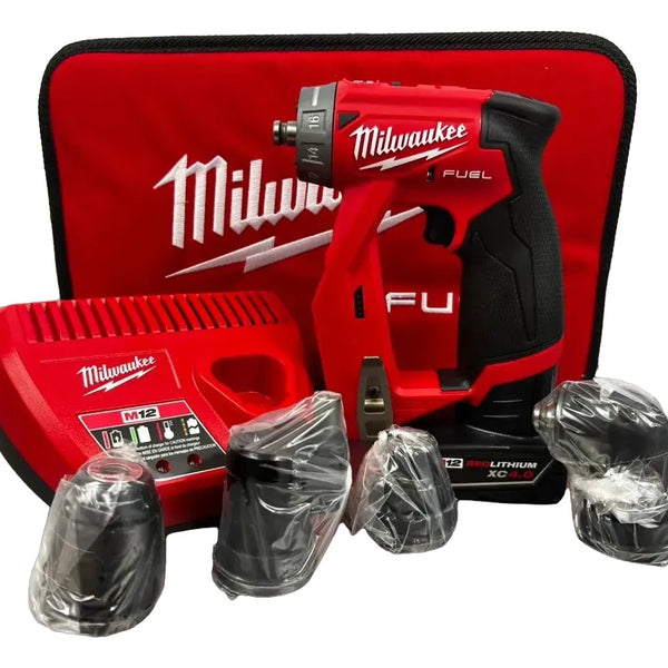 Taladro Milwaukee 4 Cabezales Kit 2505-22 Kit De Instalación Rojo 60